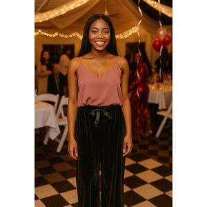 VINTAGE NORTON MCNAUGHTON SIZE 12 BLACK VELVET ELASTIC WAIST HIGH RISE PANTS